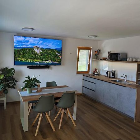 Studio Apartment Velis Radovljica Exteriör bild